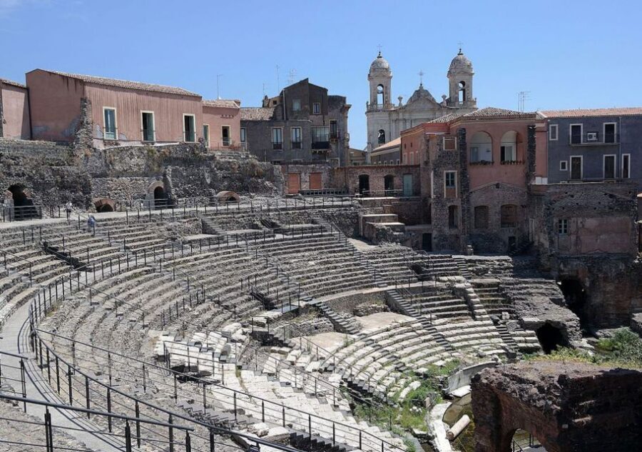 Catania: 4-Hour Guided Bike Tour - Downtown Catania: monuments, ancient layers, and a bike-friendly overview