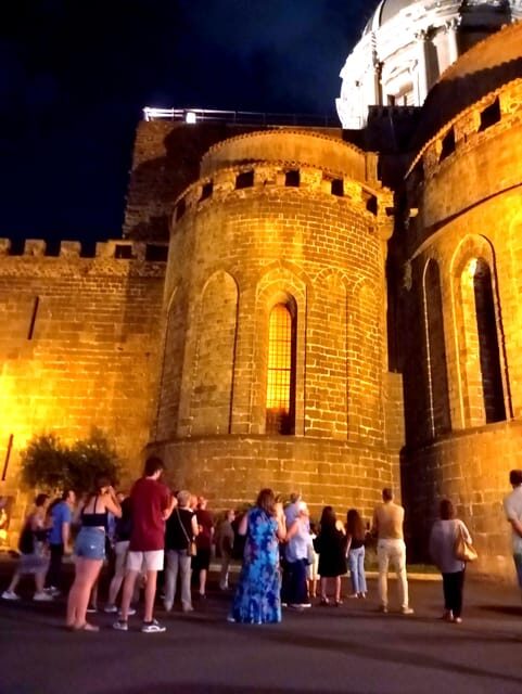 Catania Cathedral and Royal Chapel of the Aragonese Tour - Entering the Cathedral: Baroque beauty with a guide’s context