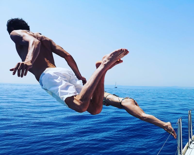 Catania: Coastline Sailing Trip with Aperitif and Prosecco - The 3-Hour Format: How the Time Actually Flows