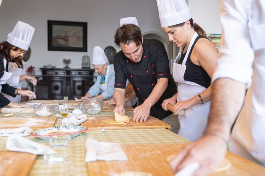 Catania: Cooking class set in a sea front historic villa - Ricotta cream and cannolo: the sweet finale