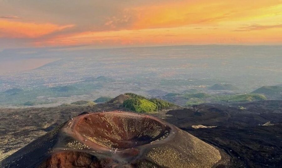 Catania: Etna Sunset Tour with Pickup and Drop-off - Key highlights worth getting up for