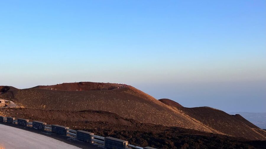 Catania: Etna Sunset Tour with Pickup and Drop-off - The crater walk up to about 2,100m—and the sunset payoff