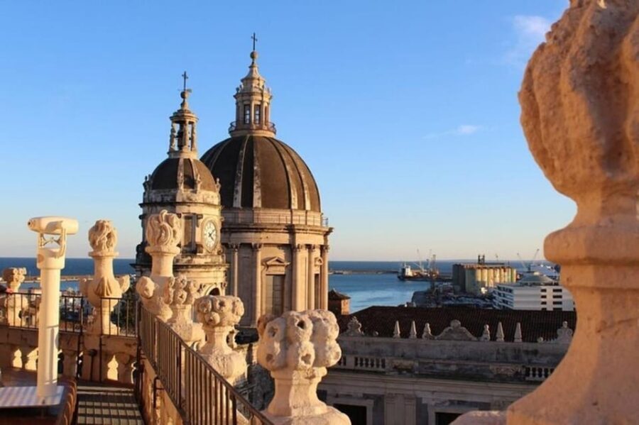 Catania Highlights Walking Tour With A Guide - Palazzo Currò: When the Tour Adds a Lesser-Known Beauty