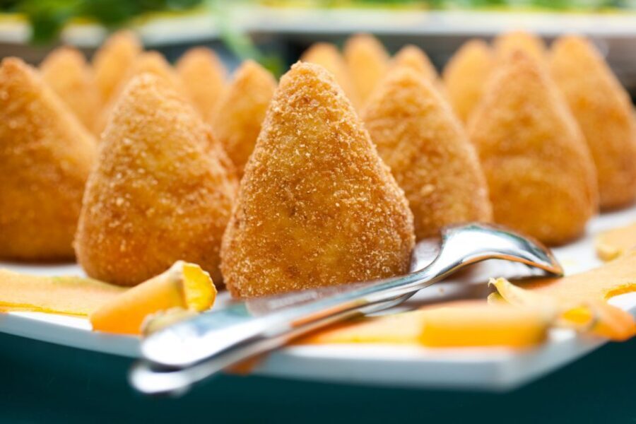 Catania Street Food Tour - Piazza Stesicoro and the amphitheater area: history on the edge of your meal
