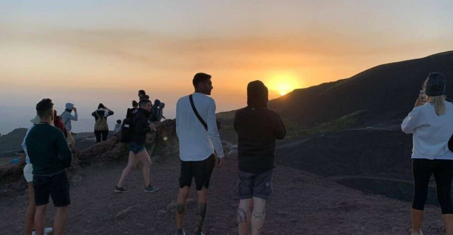 Catania: Sunset Jeep Tour of Mount Etna and Lava Flow Caves - Key things worth knowing