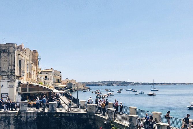 Catania TREASURES OF THE EAST 4 Days Private Minitour with Guide Driver - Should you book this private tour?