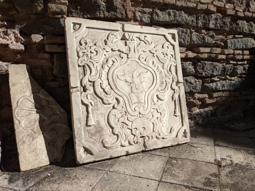 Catania: Underground and Street Food Walking Tour - Via S. Gaetano alla Grotta kiosk drink: mandarino e limone