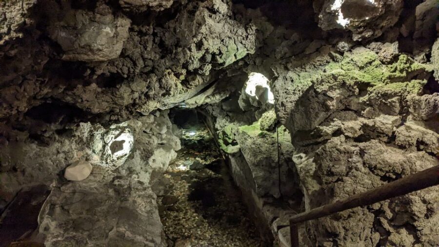 Catania: Underground Catania Tickets and Guided Tour - Meeting at the Black Amphitheater: your entrance to underground Catania
