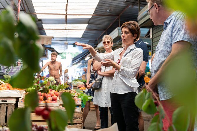 Cesarine: Market Tour & Home Cooking Class in Catania - A Private Home Kitchen in Catania: Better Service, Different Standards
