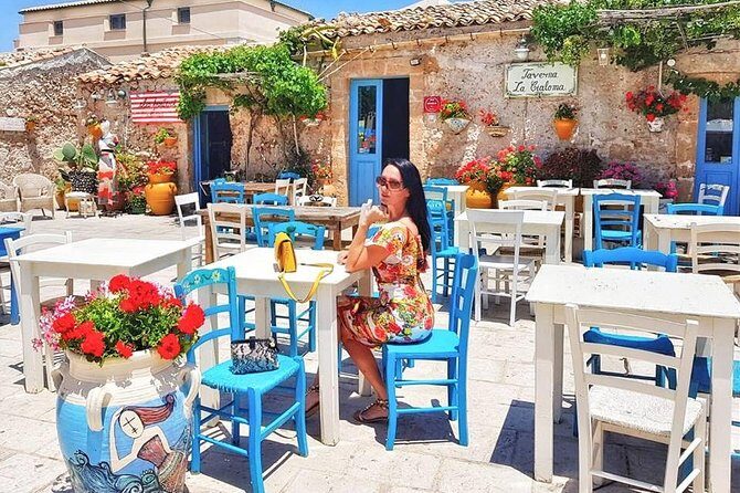 COLORS , FLAVORS and SMELLS IN THE SCENIC BAROQUE of SICILY - A Slow Two Days From Catania: What the Pace Really Feels Like