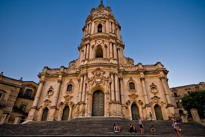 COLORS , FLAVORS and SMELLS IN THE SCENIC BAROQUE of SICILY - Marzamemi: Arabic-Origin Colors, Fish Processing Traditions, and Lunch by the Sea