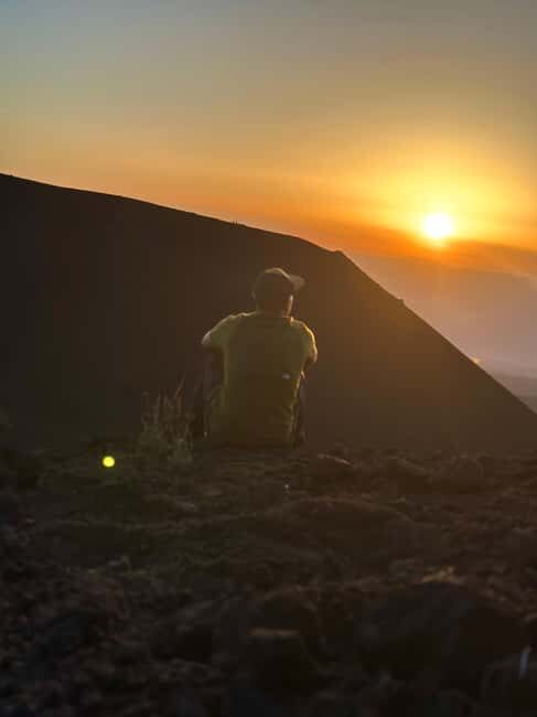 ETNA SUNSET: GUIDED TOUR OF ETNA WITH PICKUP FROM CATANIA - What the Best Guides Do: Santi, Simone, Giuseppe, Zelia