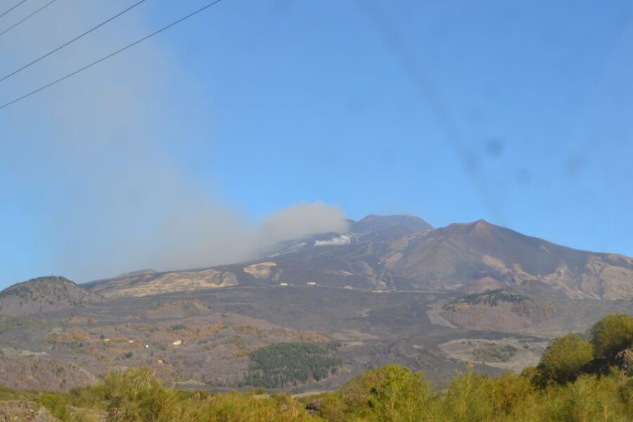 Etna: Sunset Tour on the Volcano - Guides and the Human Factor: Why Names Pop Up in the Reviews