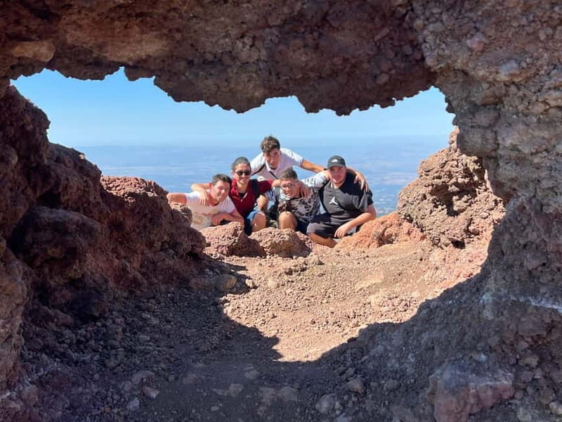 ETNA: TOUR GUIDATO DELL'ETNA CON PRELIEVO DA CATANIA - Piano Vetore Photo Stop: A Short Pause at the Higher Ground