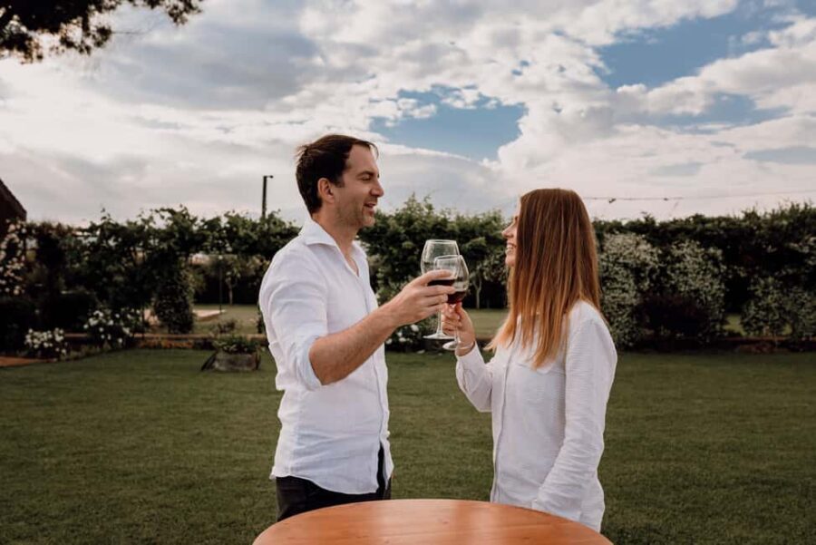 Etna: Urban Winery, Vineyards Walk & Wine Tasting at Sunset - The tasting of four Etna wines with Chef Leonardo’s tapas