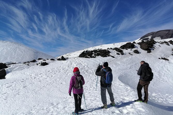 Etna: Winter excursion to 3.000mt - Cable car up to 2,500m: why this start is smart