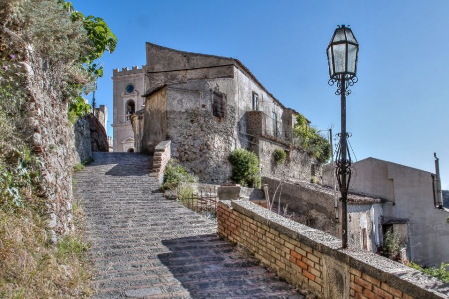From Catania: Guided Godfather Tour with Taormina Visit - Who this tour suits best (and who might want a different plan)