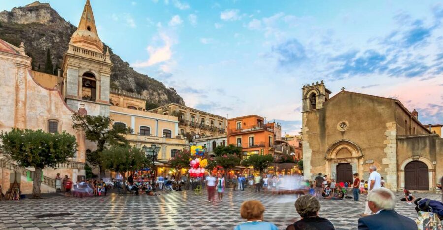 From Catania: Taormina, Isola Bella, and Castelmola Day Trip - Bay of Isola Bella: time to swim and time to just stare