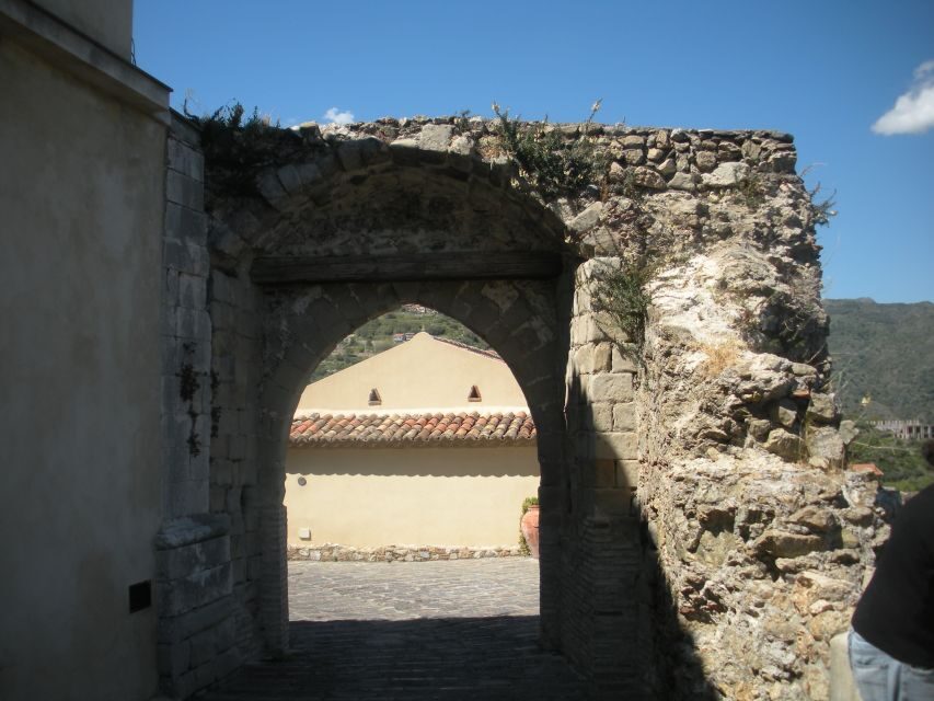 From Catania: The Godfather Movie Day Trip in Sicily - What to pack (so you enjoy it, not endure it)