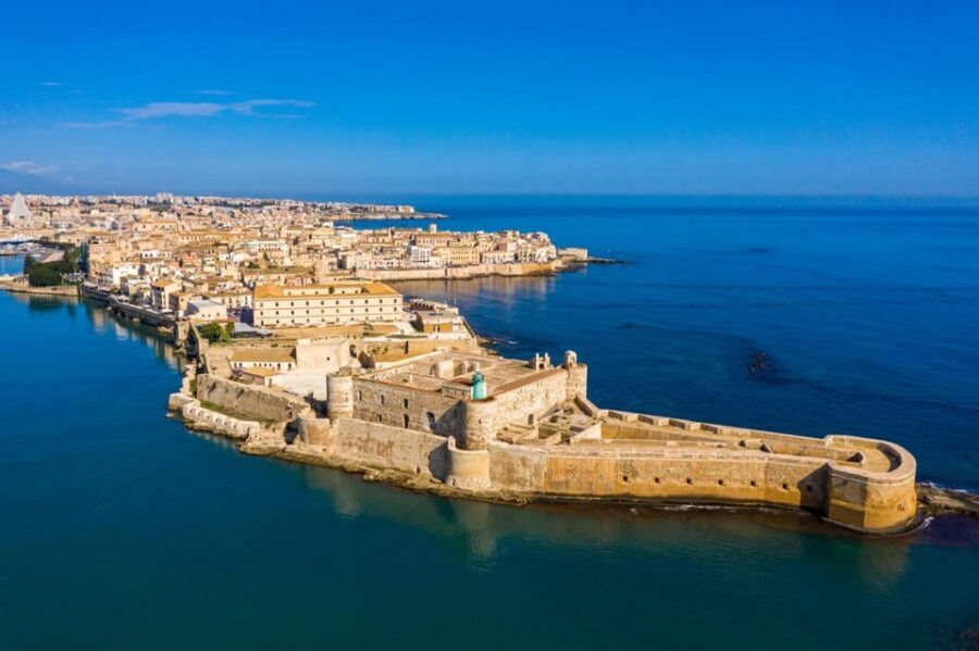 |FROM CATANIA|Tour of Siracusa, Ortigia, Noto [PRIVATE TOUR] - From Catania to Syracuse in a private SUV (and why it saves your energy)