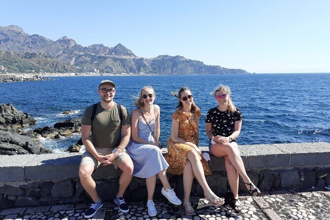 Giardini Naxos, Taormina and Castelmola-White Lotus-From Catania - Palazzo Stops: Piazza Duomo, Palazzo Duchi di Santo Stefano, and Palazzo Corvaja