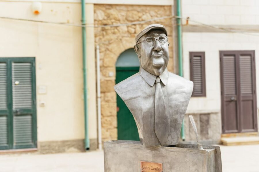 Inspector Montalbano Locations Tour of Southeast Sicily - How the tour works: pick-up, van time, and your day plan