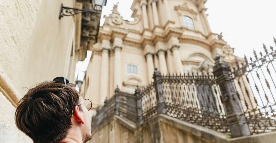 Inspector Montalbano Locations Tour of Southeast Sicily - Van ride to Ragusa: a guided road intro you’ll appreciate