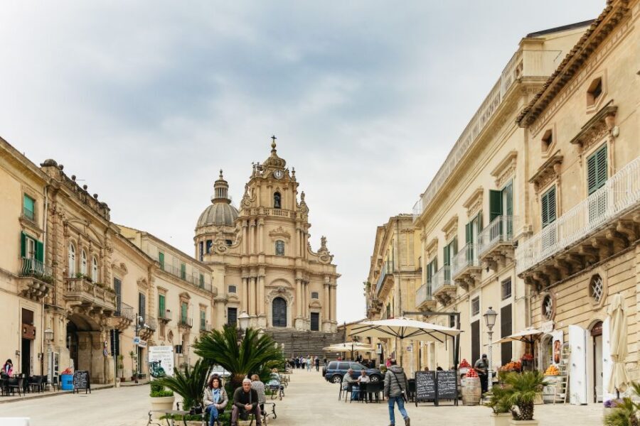 Inspector Montalbano Locations Tour of Southeast Sicily - The restaurant stop at Da Enzo a Mare: where lunch has a story