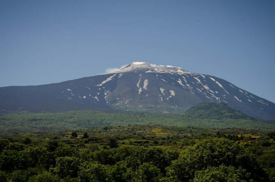 Mount Etna: North Upper Craters Guided Tour by 4x4 with Trek - Pizzi Deneri observatory: the viewpoint you’re aiming for