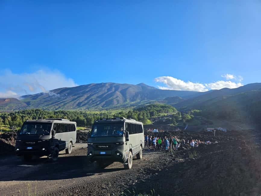 Mount Etna: North Upper Craters Guided Tour by 4x4 with Trek - The 4x4 North Rim ride: traveling through Etna by window
