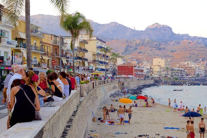 Private Tour from Catania to Etna Naxos and Taormina - The driver-guide factor: when the narration really helps