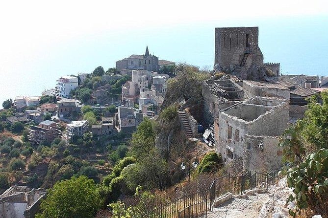Private Tour The Godfather in Savoca and Forza D'Agro - Forza d’Agro’s high lookout: Durazzesco Arch, Triad, and coastal views