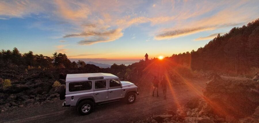 Sicily: Mount Etna 4x4 Jeep Tour with Lava Caves & Forests - The 60-minute trek to extinct lateral craters at 1700 meters