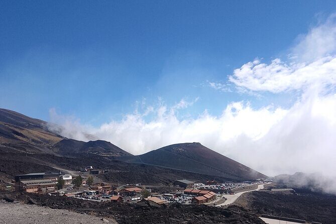 Tour two wineries of Etna wine tasting and lunch - Service, Small Details, and What Standouts Really Mean